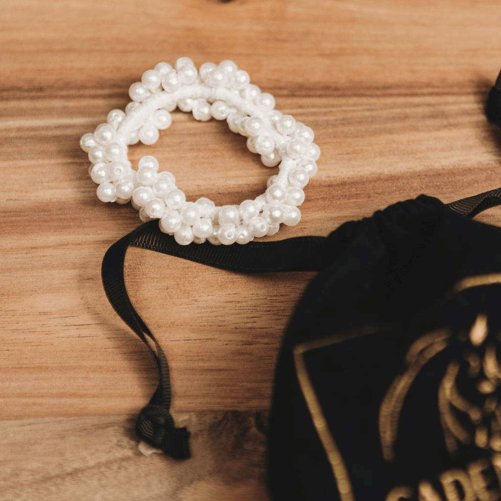 Ultra-Stretchy Pearl Scrunchies 7